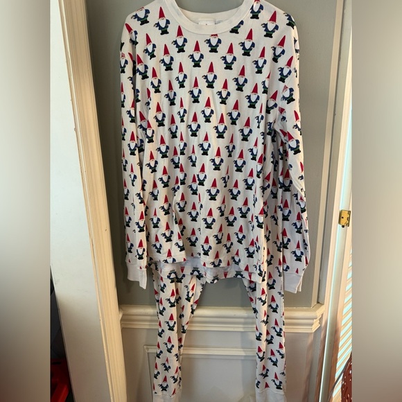 Hanna Andersson Red and Blue Pajama Sets with Playful Design - Picture 9 of 9